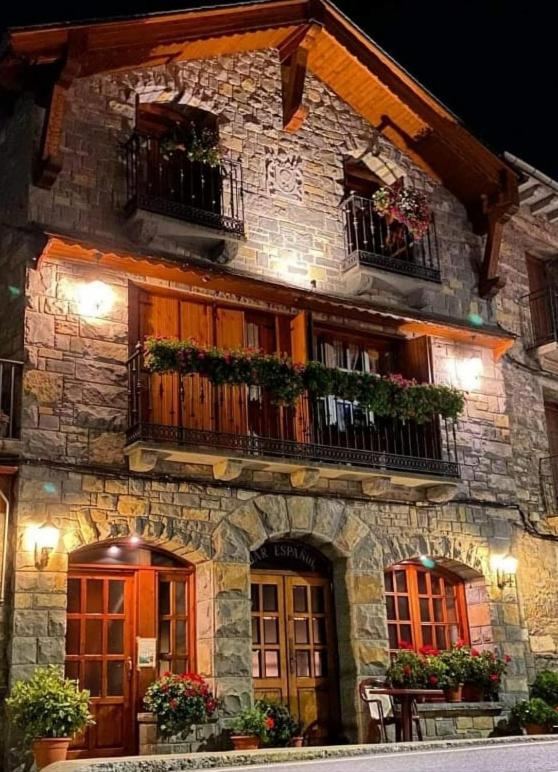 Apartamentos Casa Espanol Broto Kültér fotó