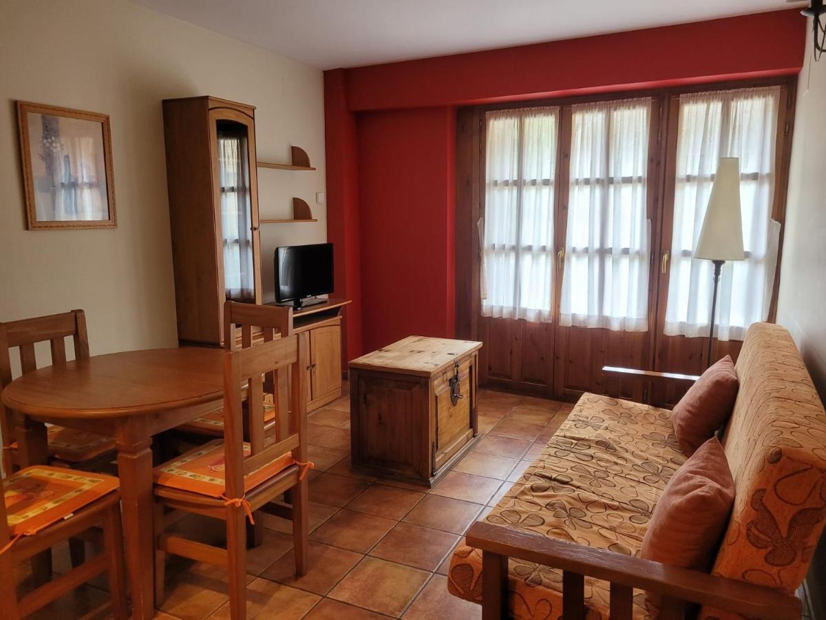 Apartamentos Casa Espanol Broto Kültér fotó