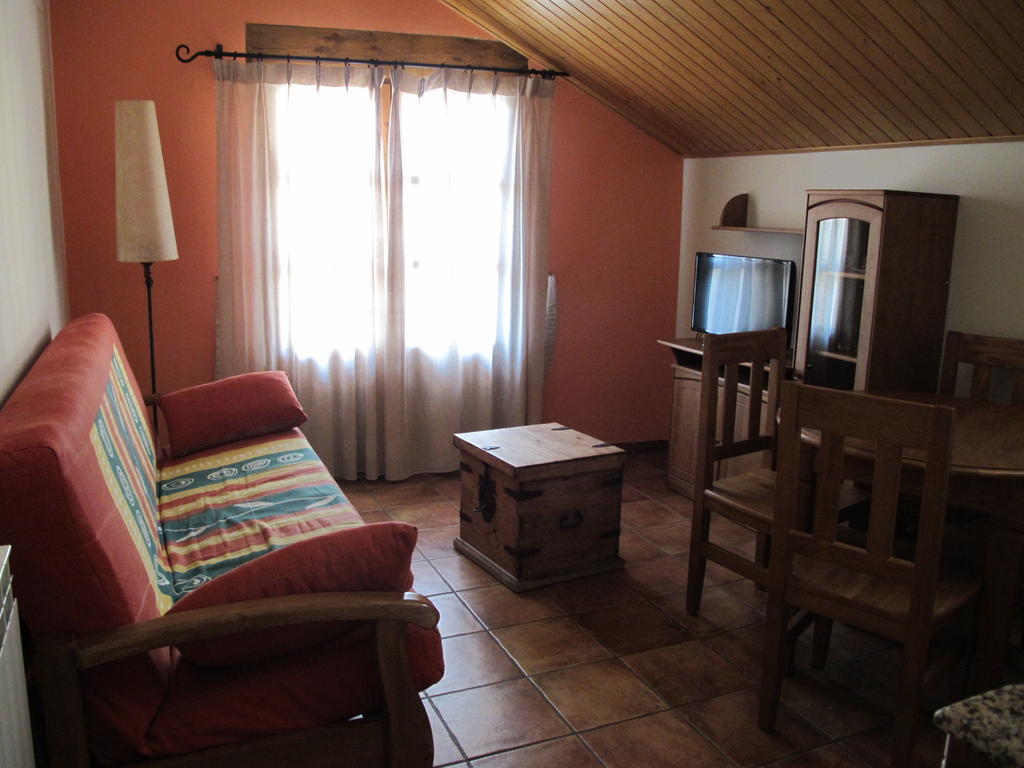 Apartamentos Casa Espanol Broto Kültér fotó