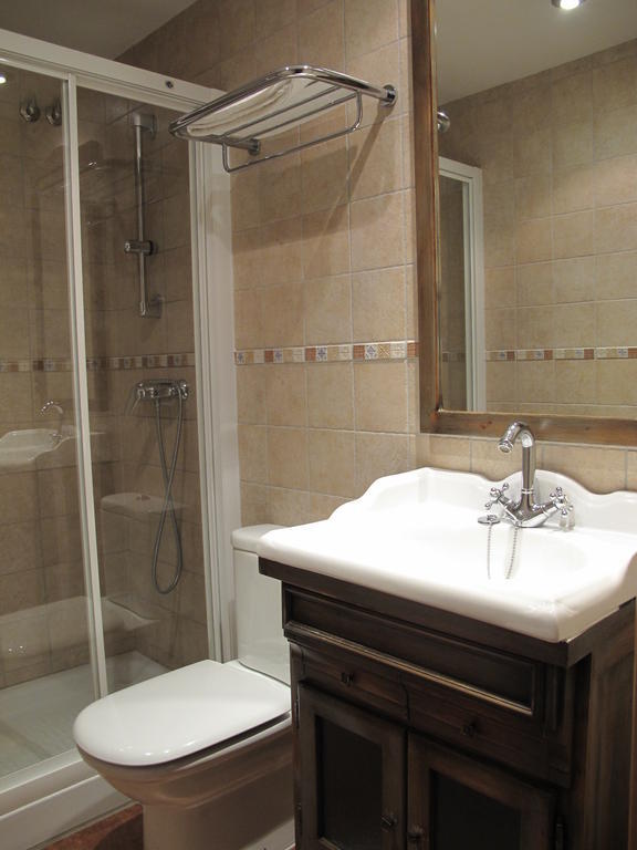Apartamentos Casa Espanol Broto Kültér fotó