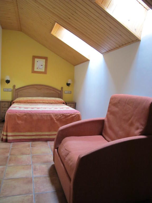 Apartamentos Casa Espanol Broto Szoba fotó